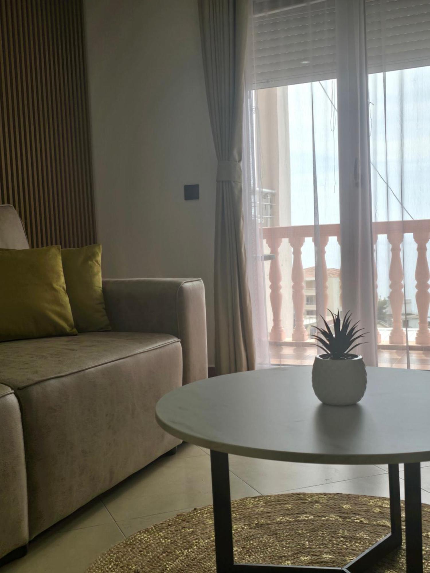 Apartments Mediteran Улцинь Экстерьер фото