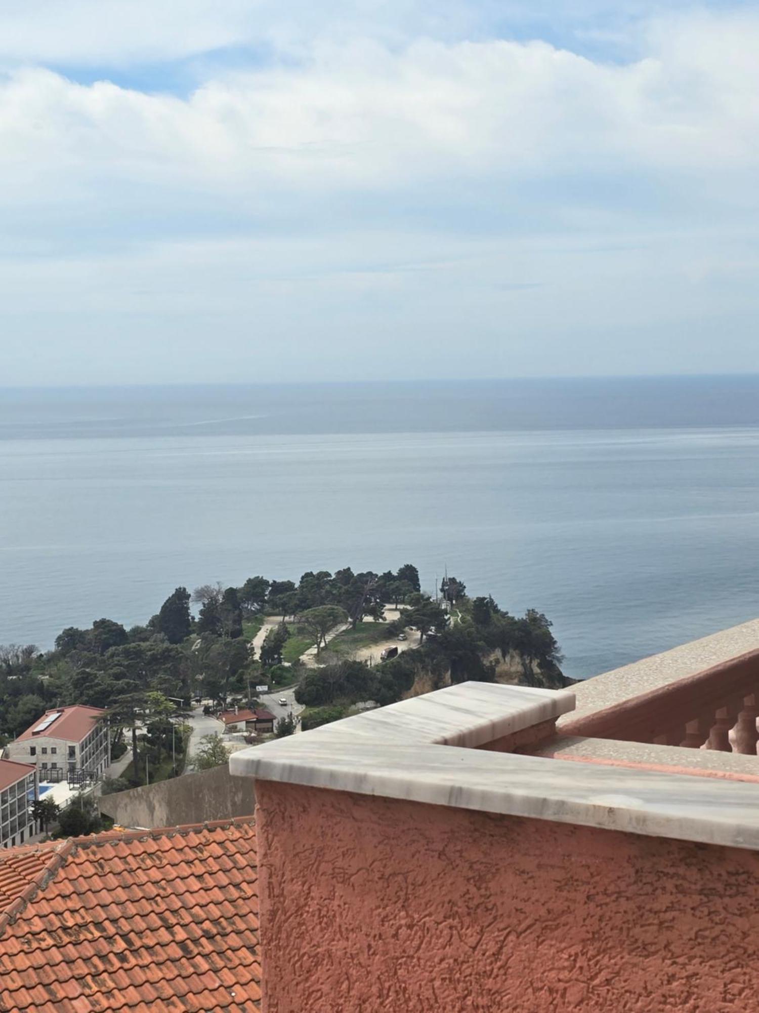 Apartments Mediteran Улцинь Экстерьер фото