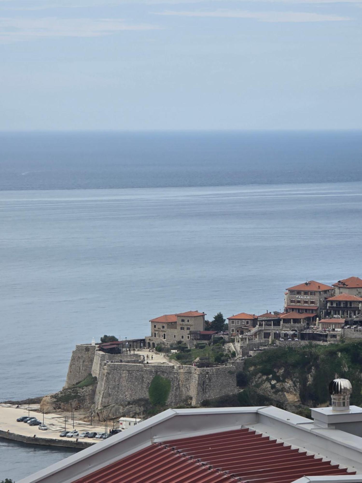 Apartments Mediteran Улцинь Экстерьер фото