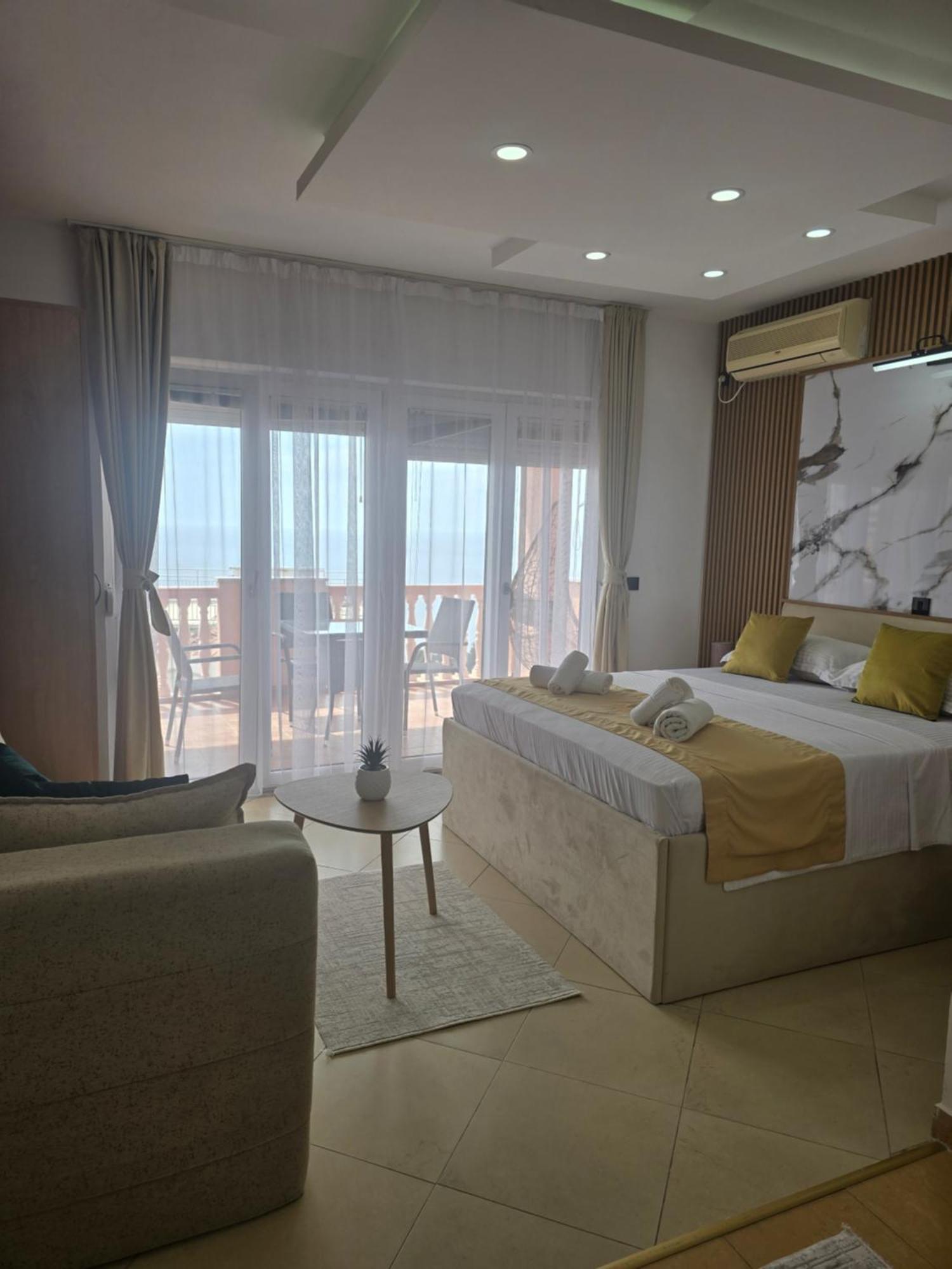 Apartments Mediteran Улцинь Экстерьер фото